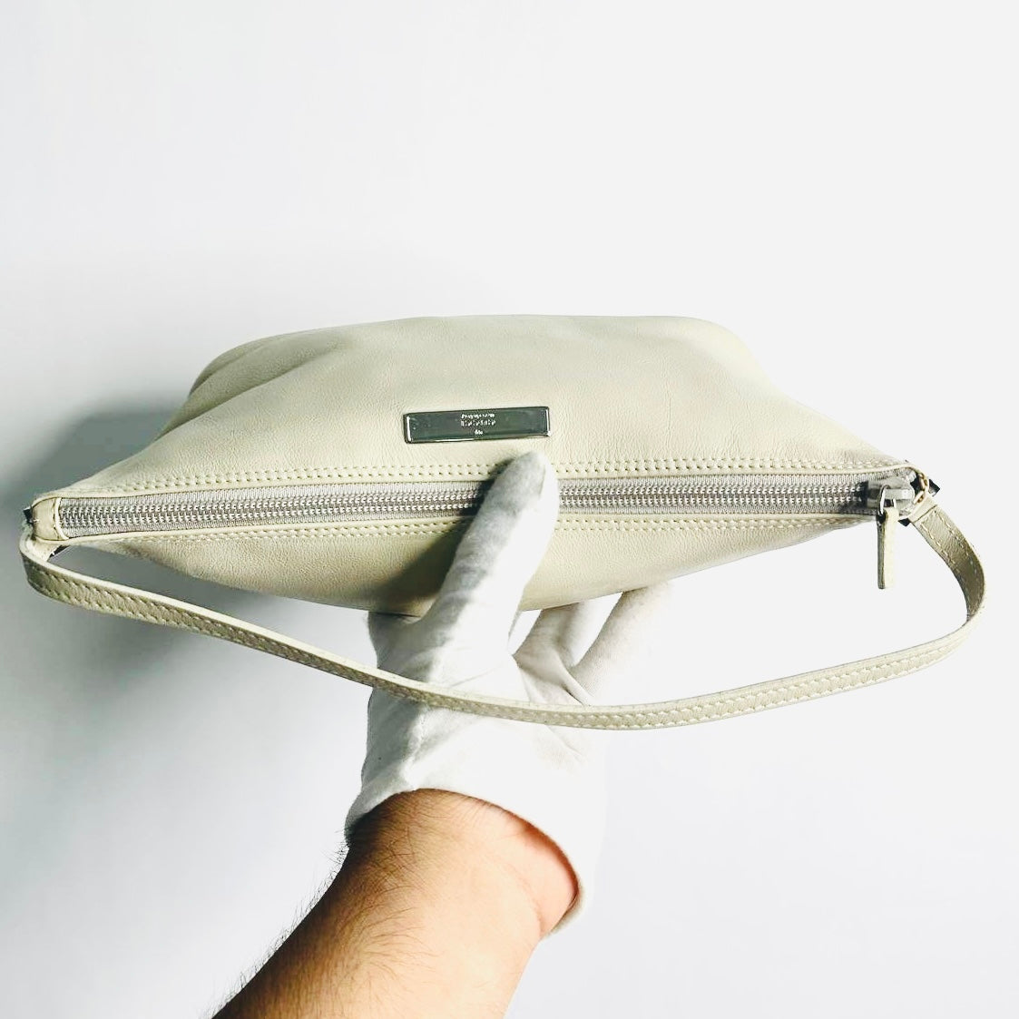Gucci GG Ivory Off White Leather Monogram Logo Mini Hobo Pochette Accessories Shoulder Bag