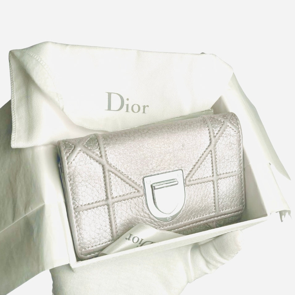 Christian Dior Diorama Iridescent Grey Light Gold Hardware CD Monogram Logo Quilted Cannage Leather Flap Compact Trifold Wallet