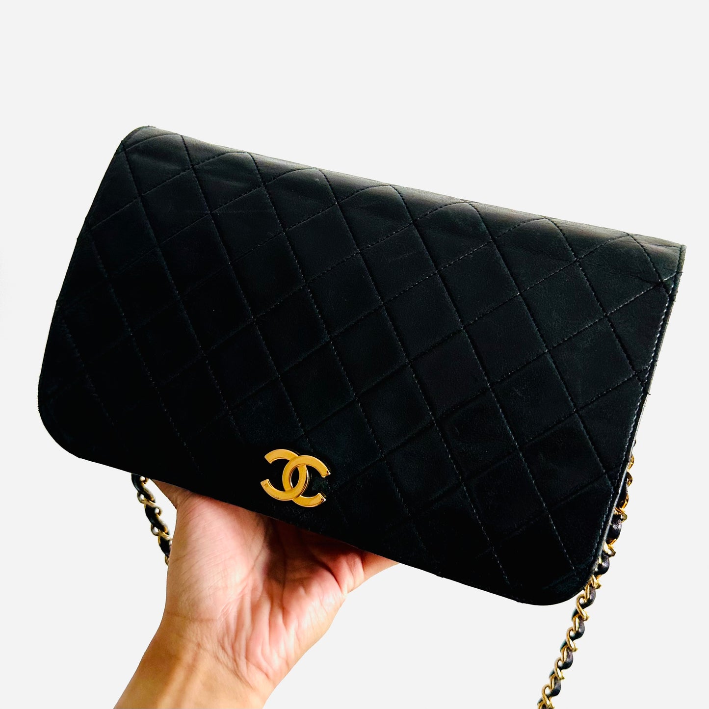 Chanel Black GHW CC Logo Small Full Flap Quilted Lambskin Vintage Shoulder Sling Bag 0s