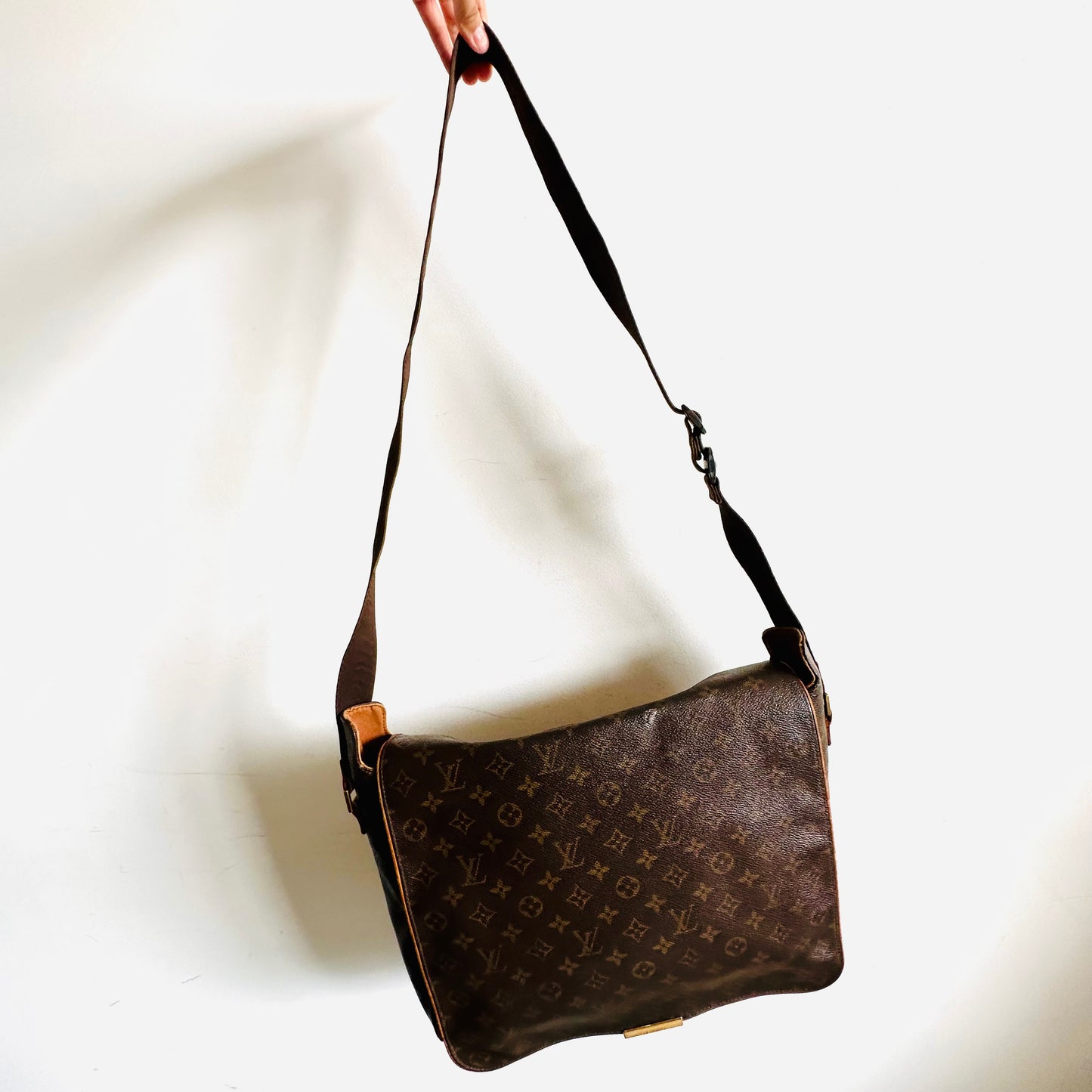 Louis Vuitton LV Bastille Abbesses Monogram Logo GHW Messenger Flap Camera Shoulder Sling Bag