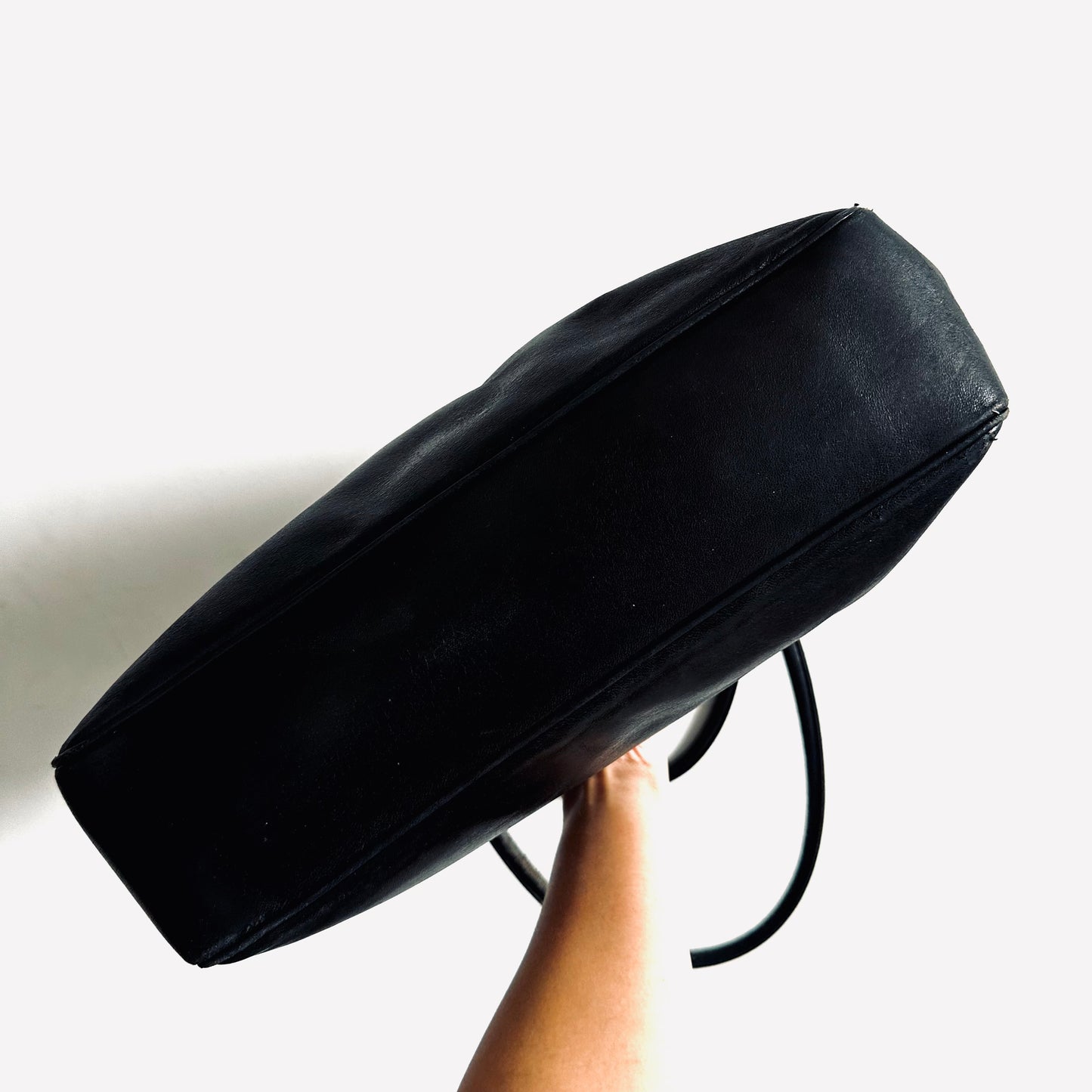 Chanel Black GHW CC Logo Lambskin Leather Shopper Shoulder Tote Bag 1s