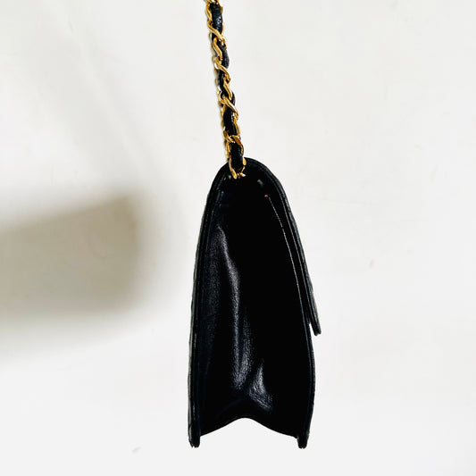 Chanel Black GHW Medium Square Classic Single Flap Quilted Lambskin CC Logo Vintage Shoulder Sling Bag Pre Series