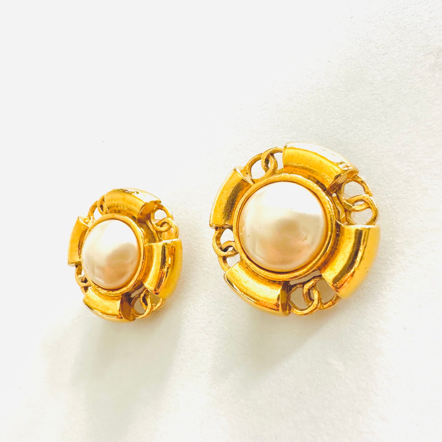 Chanel Gold Large CC Signature Logo Classic Pearls Clip On Vintage Earrings