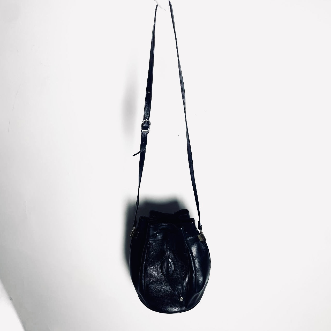 Cartier Must / Mast de Cartier Black GHW Grained Leather Bucket Shoulder Drawstring Bag