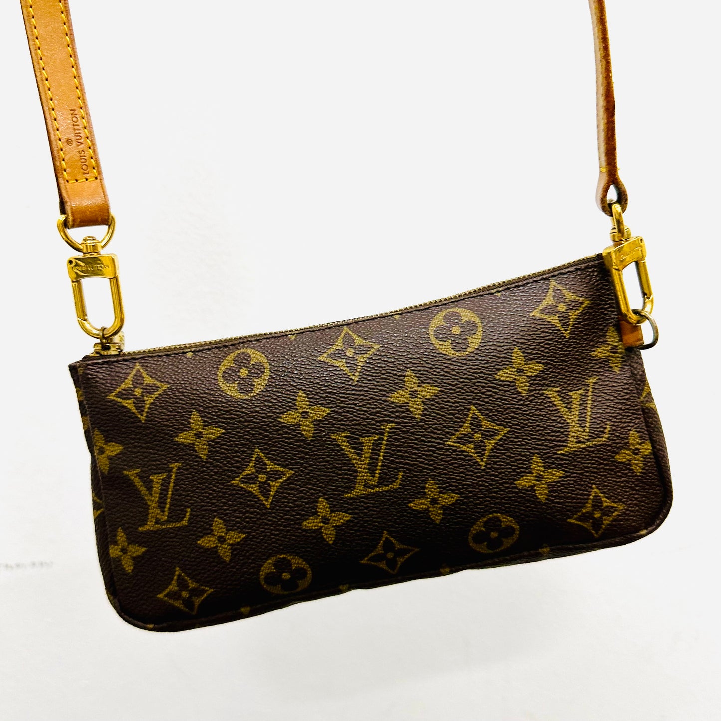 Louis Vuitton LV Monogram Logo GHW Pochette Accessoires Accessories Shoulder Sling Hobo Baguette Bag