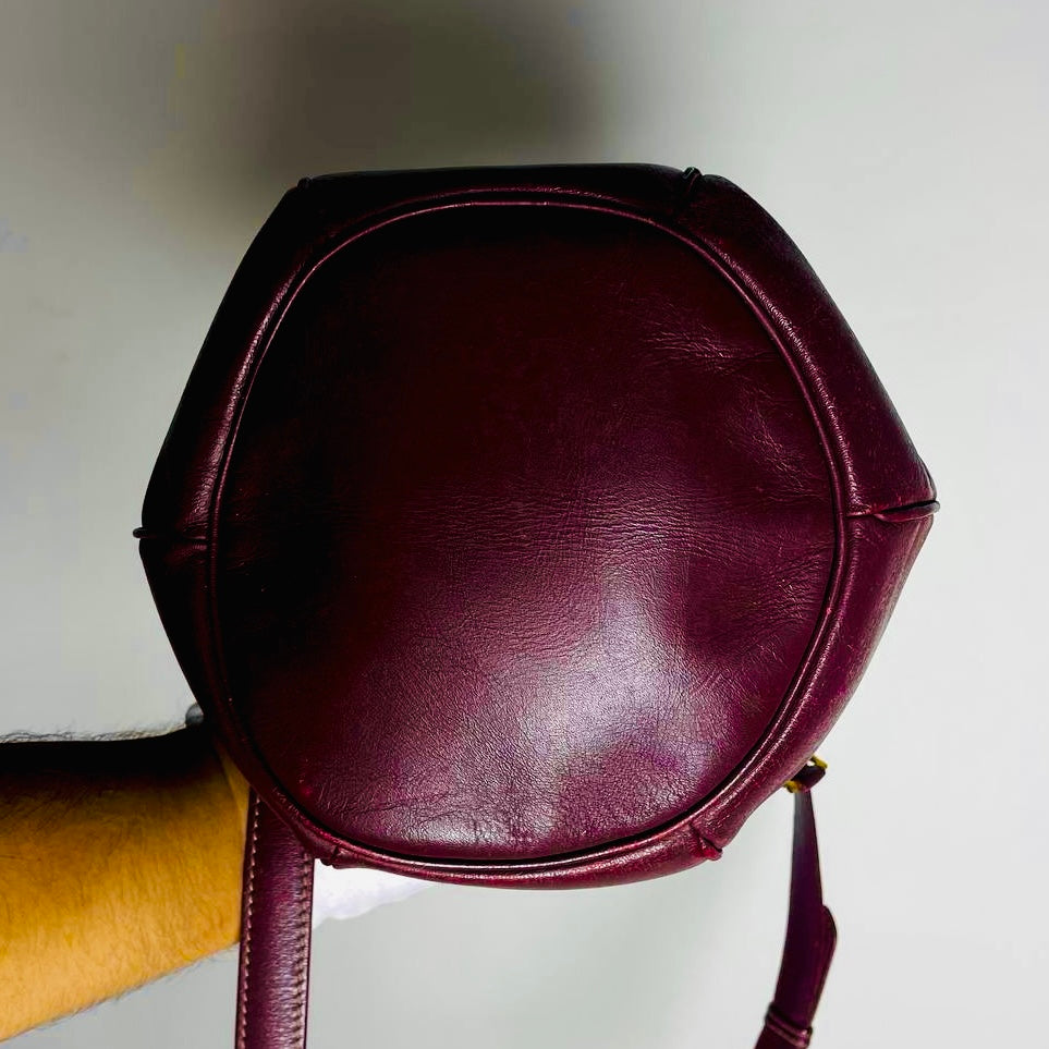 Cartier Mast / Must de Cartier Burgundy Maroon Red GHW Smooth Leather Bucket Shoulder Drawstring Bag