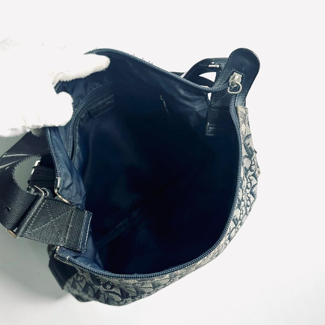 Christian Dior CD Saddle Navy Blue Oblique Monogram Logo Hobo Baguette Shoulder Sling Bag