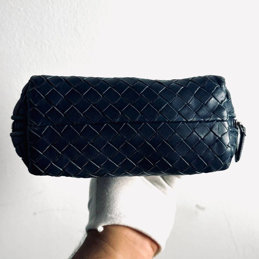Bottega Veneta BV Continental Navy Blue Intrecciato Nappa Woven Leather Zip Cosmetic Toiletry Pouch Clutch Case