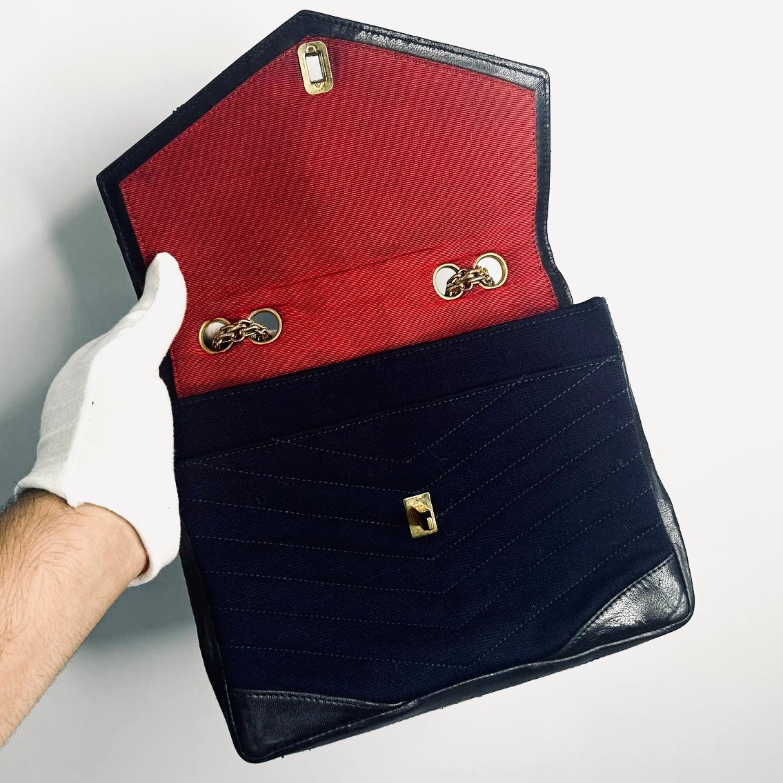 Chanel Navy Blue GHW CC Logo Turnlock Small Classic Single Chevron Quilted Jersey & Lambskin Flap Reissue Chain Vintage Shoulder Sling Bag Pre Series