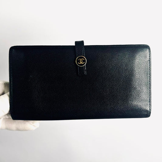 Chanel Black GHW CC Logo Grained Calfskin Leather Vintage Bifold Flap Long Wallet 8s