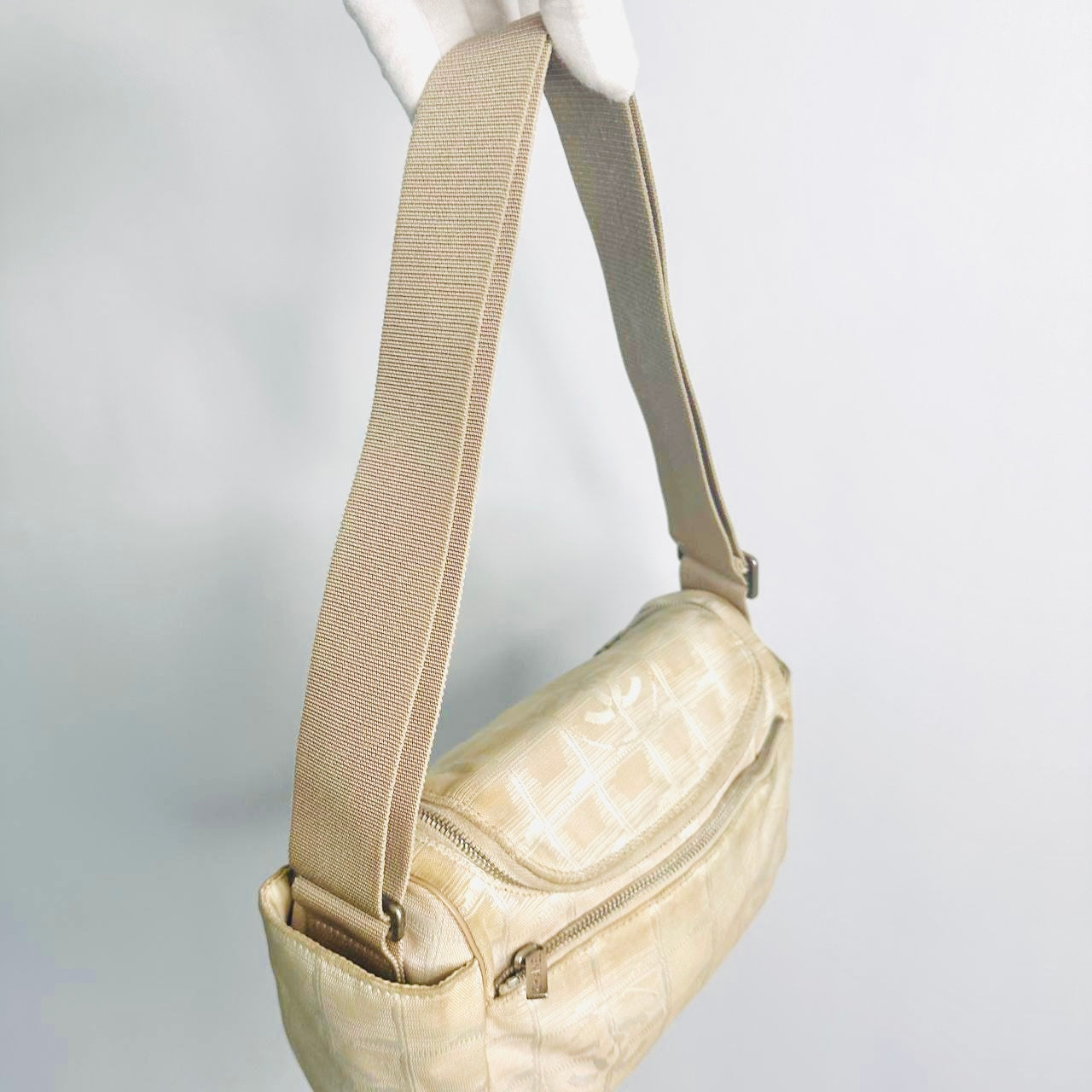 Chanel Taupe Beige Travel Line Quilted Jacquard CC Monogram Logo Shoulder Sling Hobo Baguette Bag 7s
