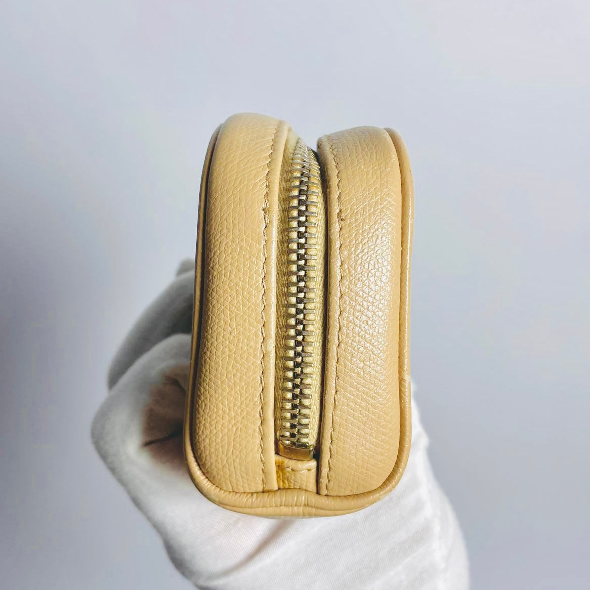 Chanel Beige GHW Caviar CC Monogram Logo Zip Toiletry Cosmetic Pouch Clutch Case 8s