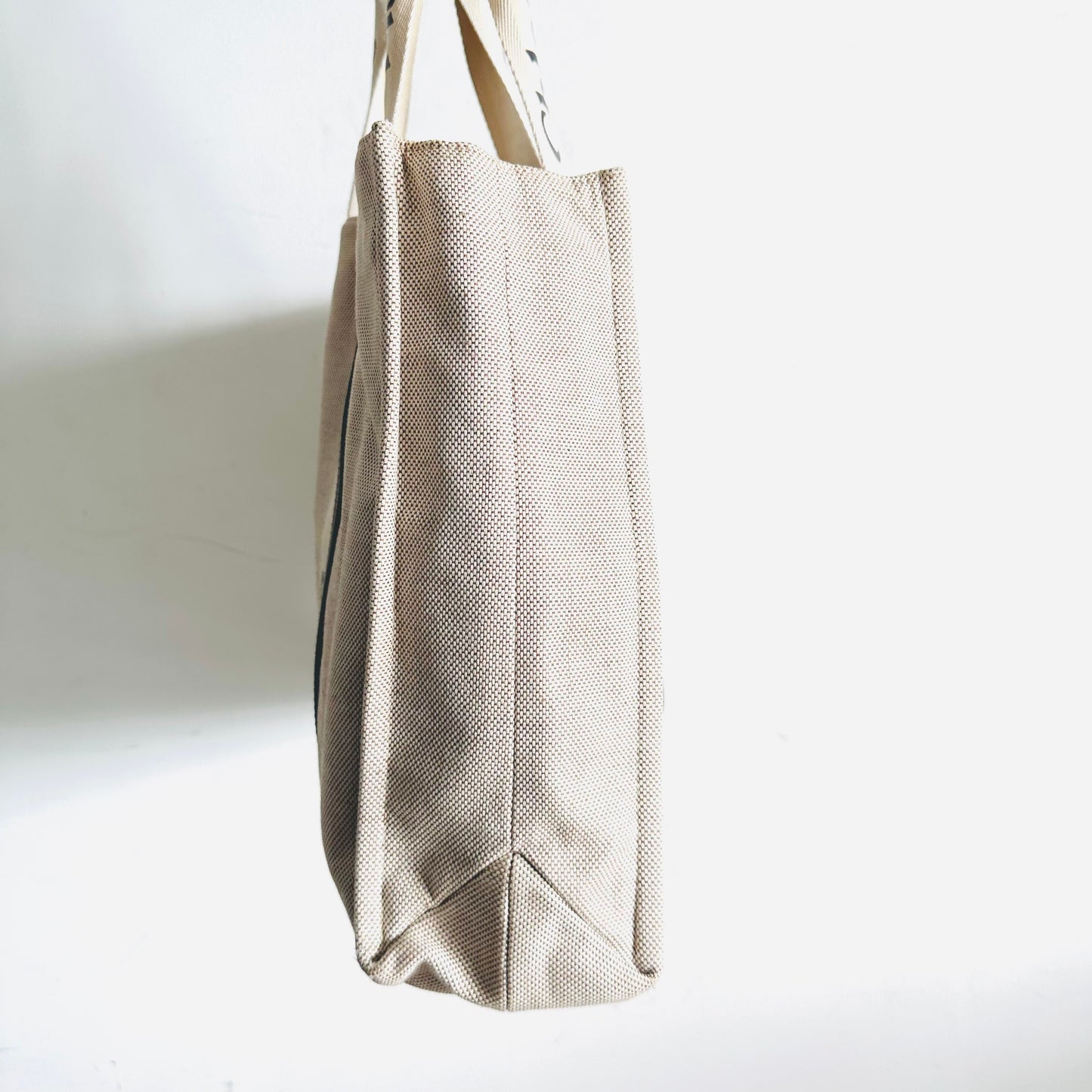 Chloe Woody Beige / Black Monogram Logo Shopper Large Shoulder Tote Bag