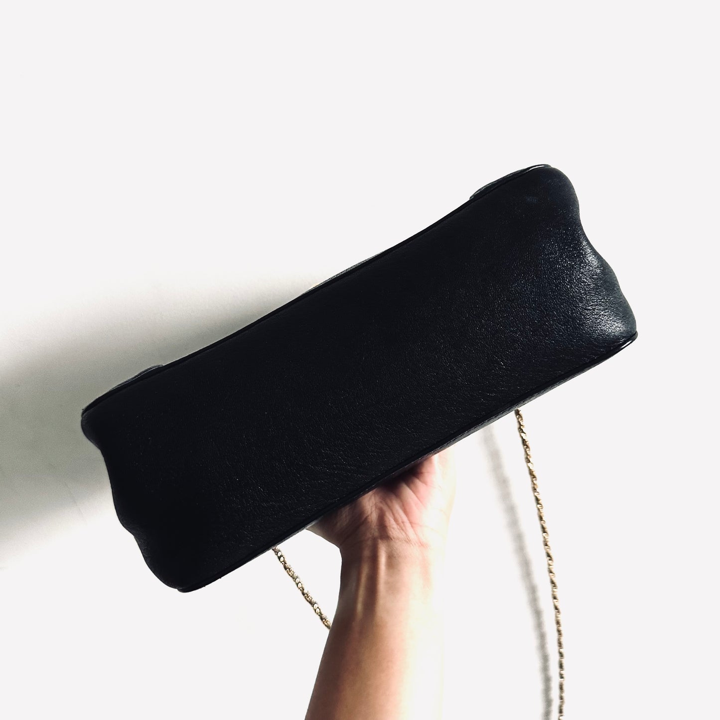 Chloe Elsie Black GHW 2-Way Leather Chain Flap Shoulder Sling Bag