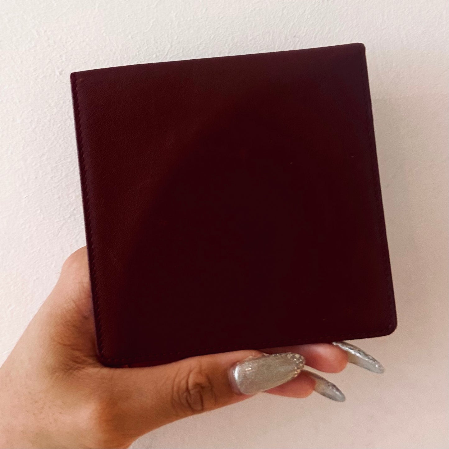 Cartier Must / Mast de Cartier Maroon Burgundy GHW Smooth Leather Bifold Compact Wallet