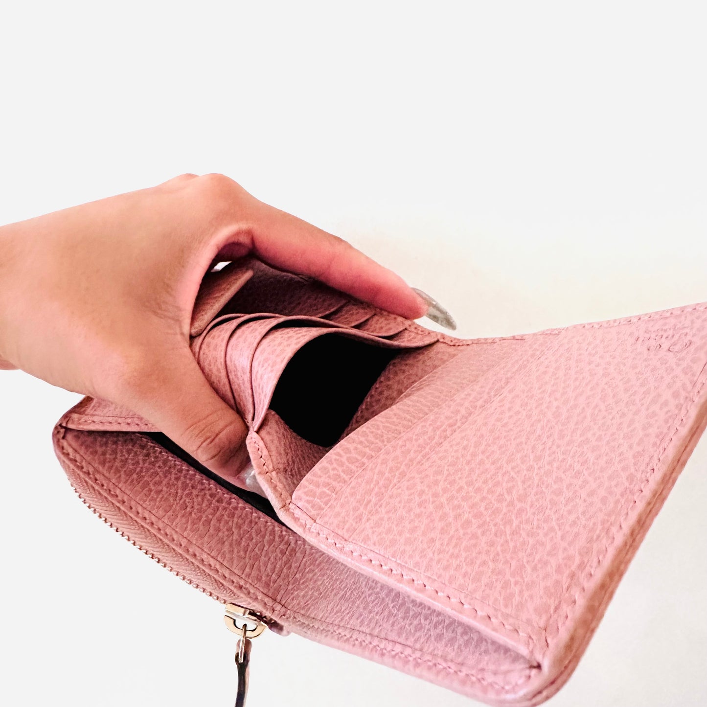 Gucci Beige/ Pink GG Monogram Logo Compact Bifold Wallet