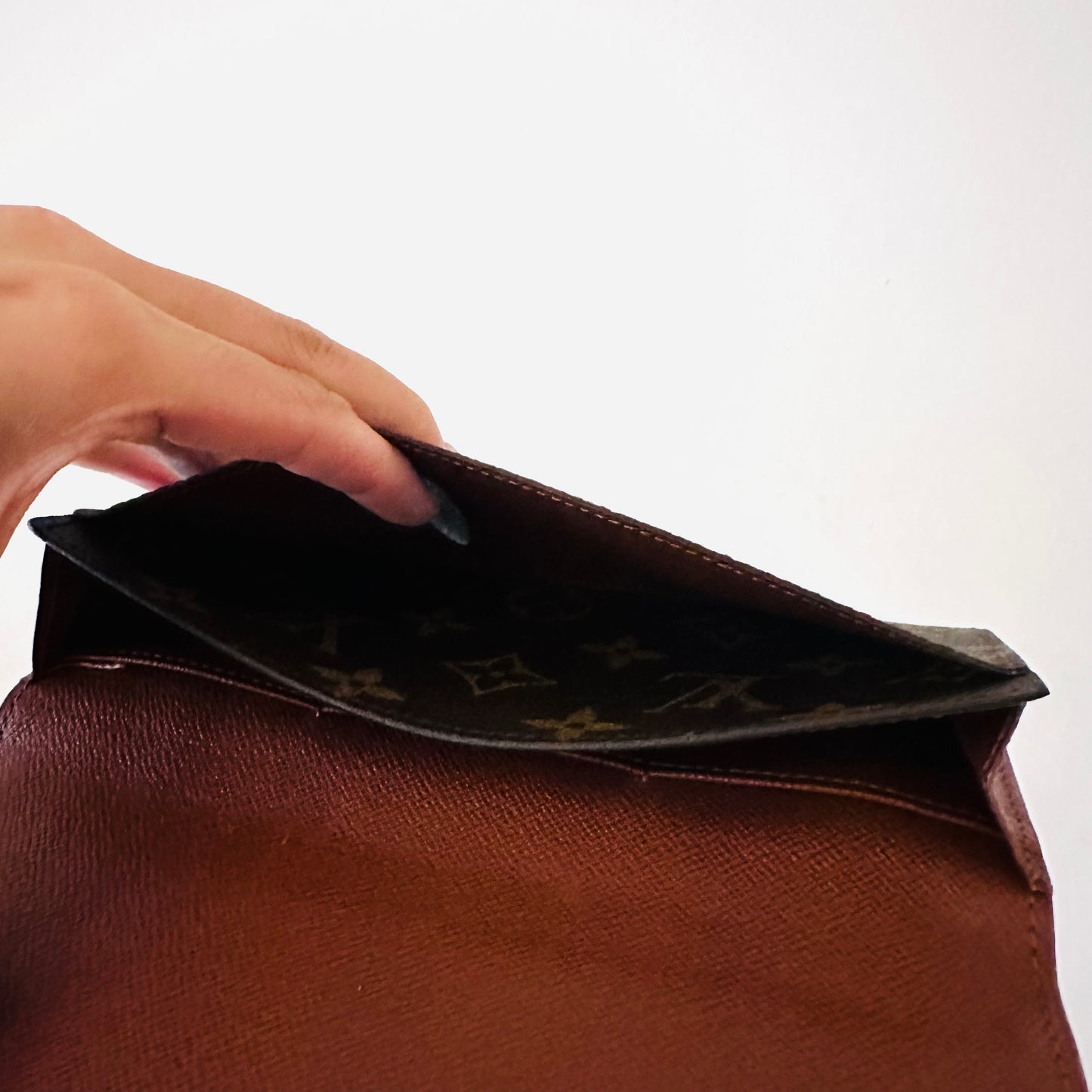 Louis Vuitton LV Monogram Logo GHW Porte Yen Flap Long Wallet