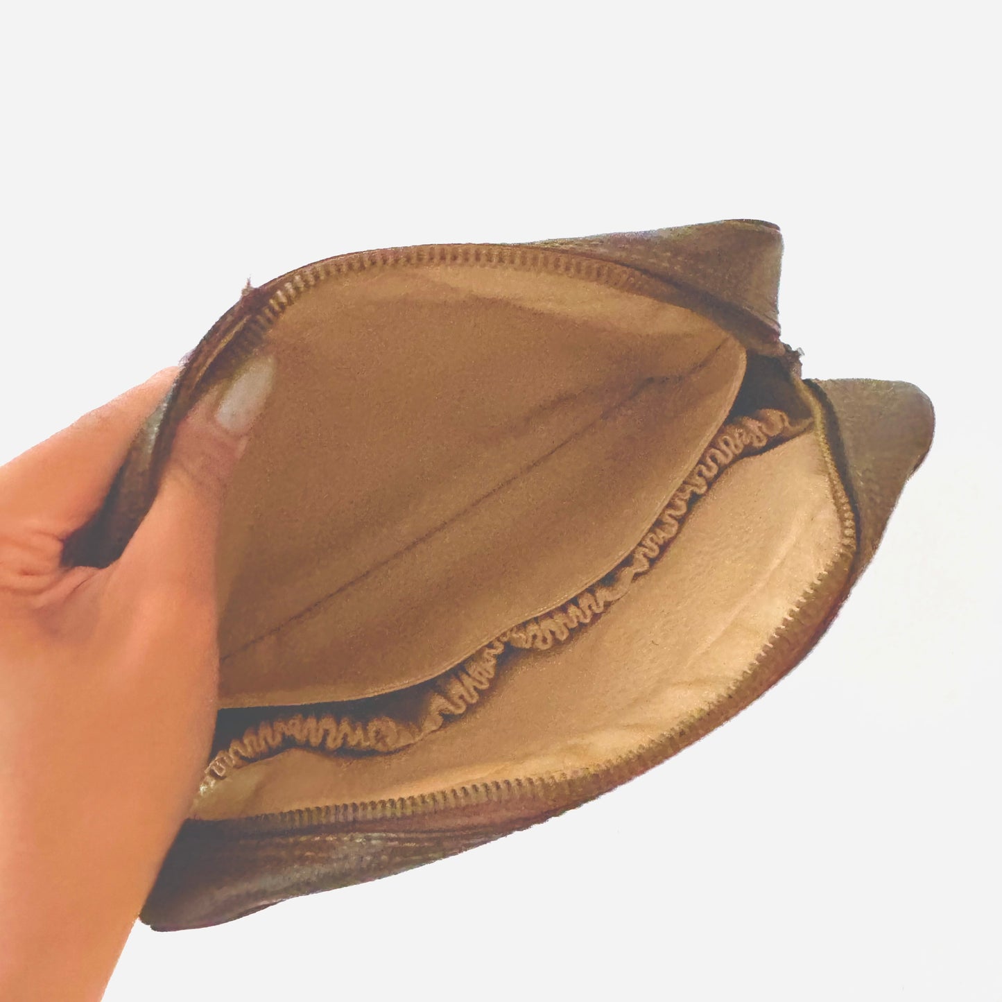 Louis Vuitton LV Monogram Logo GHW Trousse 28 Pouch Case Clutch