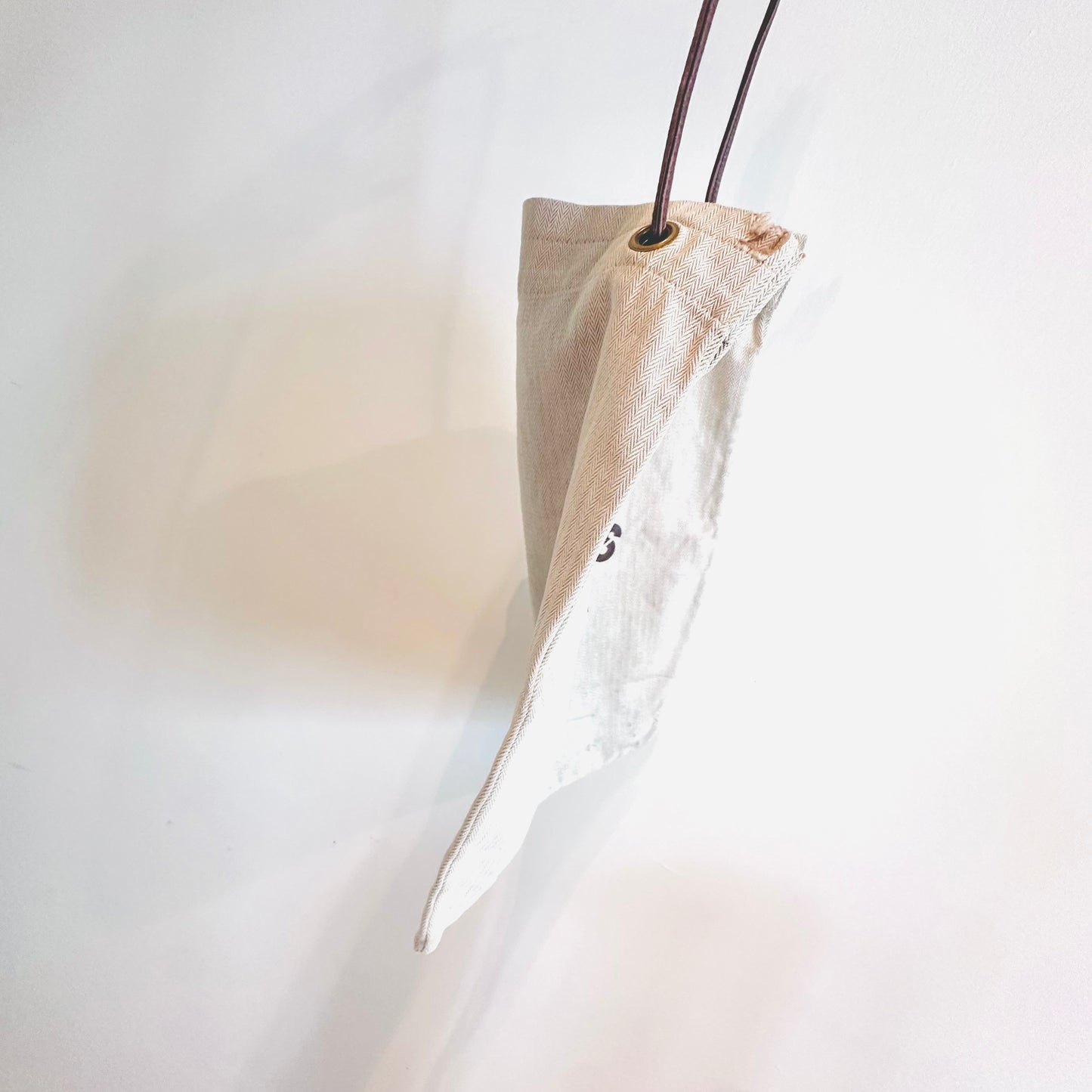 Hermes Aline White Toile & Gold Leather Sellier Grooming Monogram Logo Shoulder Sling Bag