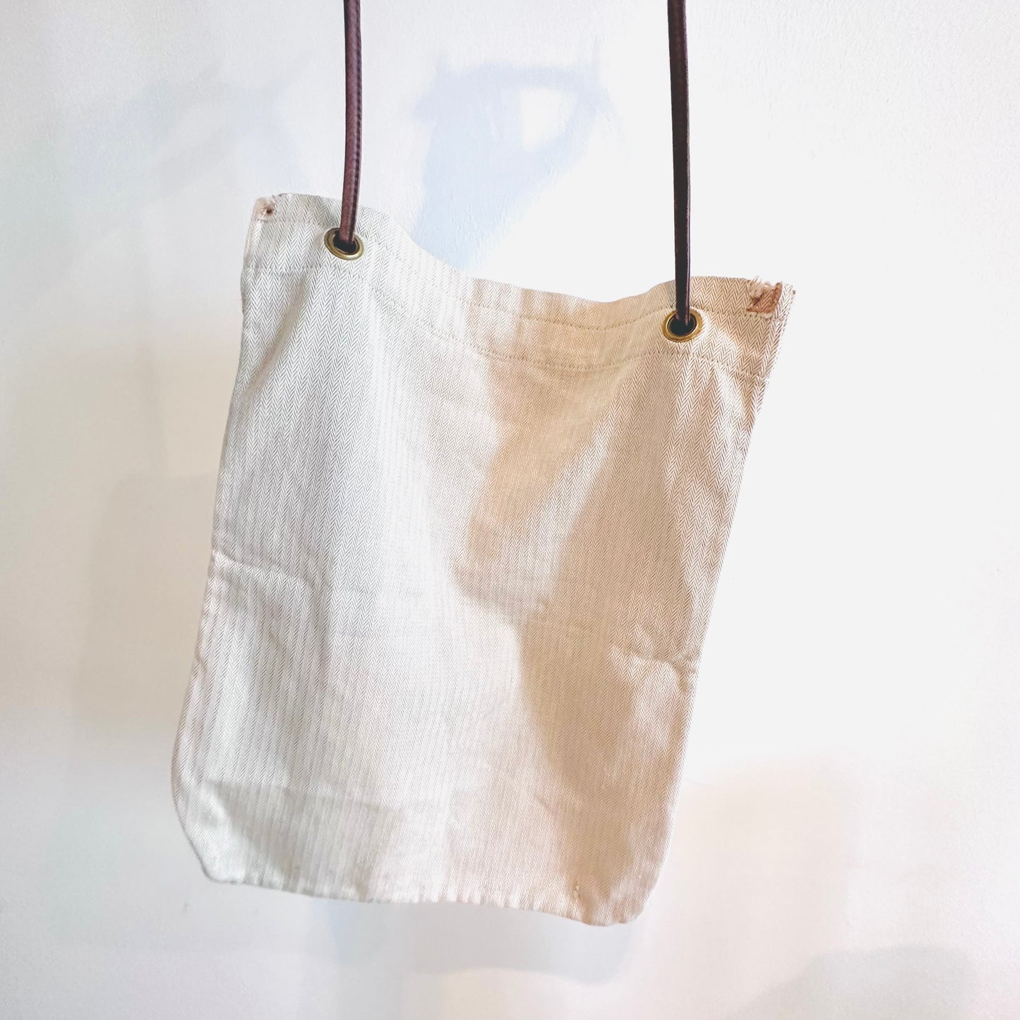 Hermes Aline White Toile & Gold Leather Sellier Grooming Monogram Logo Shoulder Sling Bag