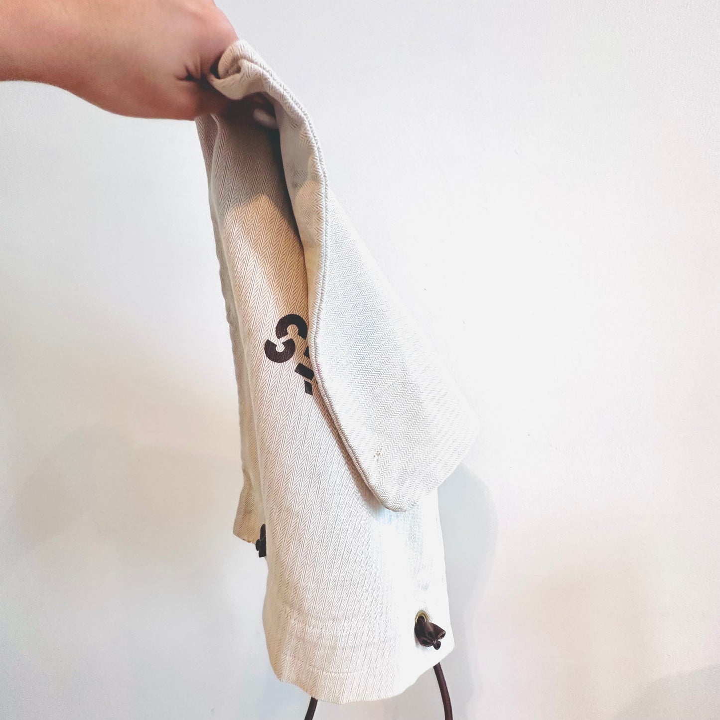 Hermes Aline White Toile & Gold Leather Sellier Grooming Monogram Logo Shoulder Sling Bag