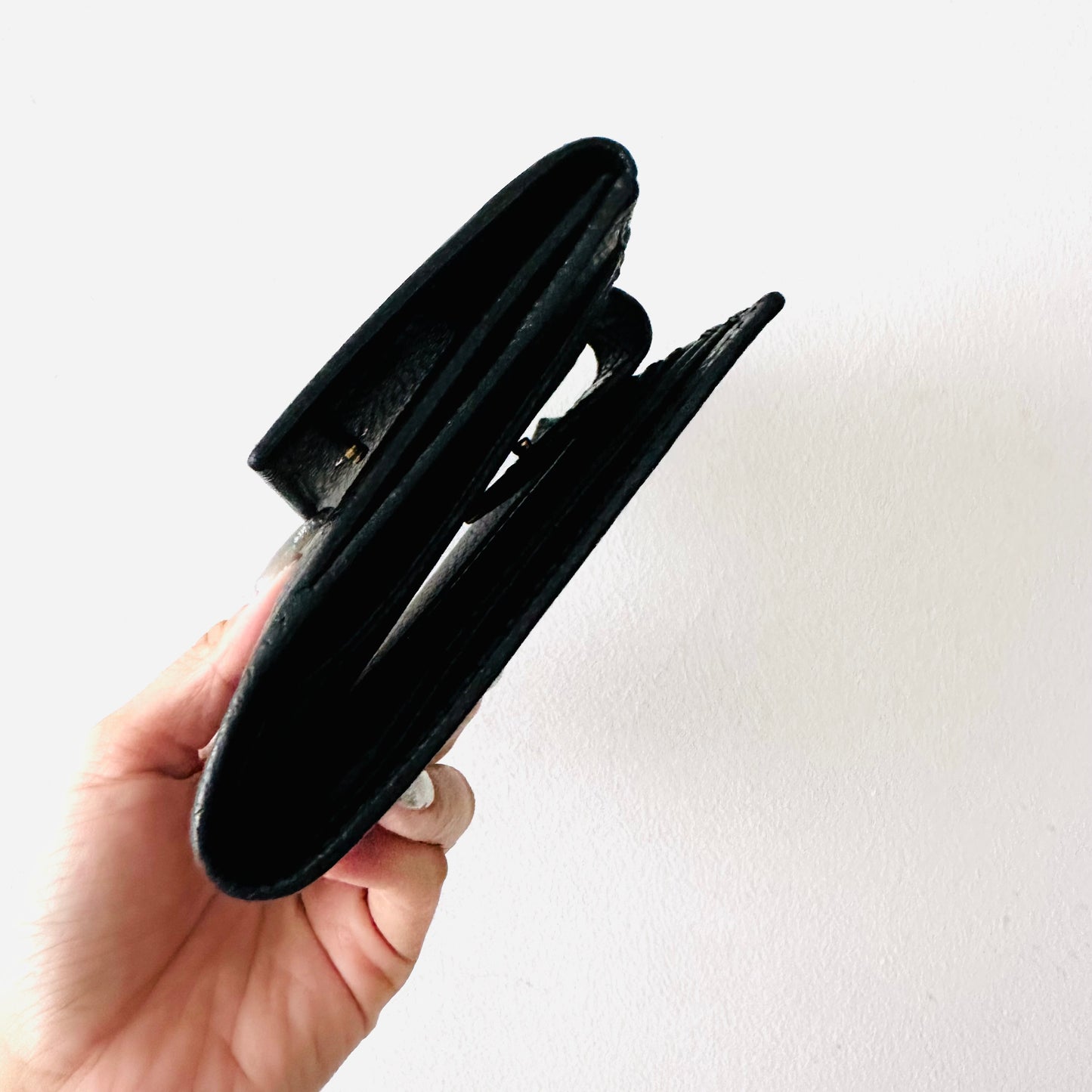 Gucci Black GHW Marmont GG Monogram Logo Leather Flap Compact Bifold Wallet