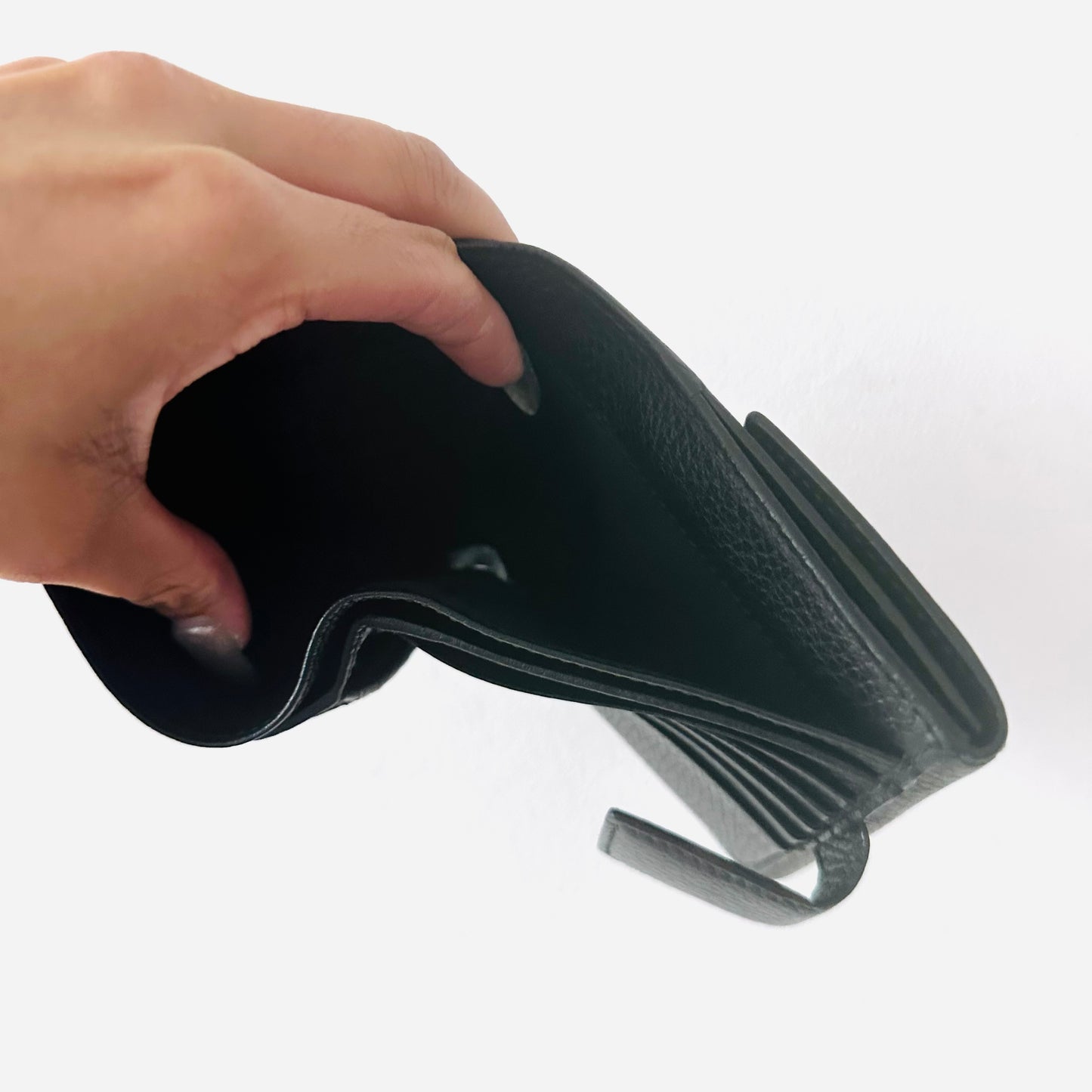 Gucci Black GHW Marmont GG Monogram Logo Leather Flap Compact Bifold Wallet