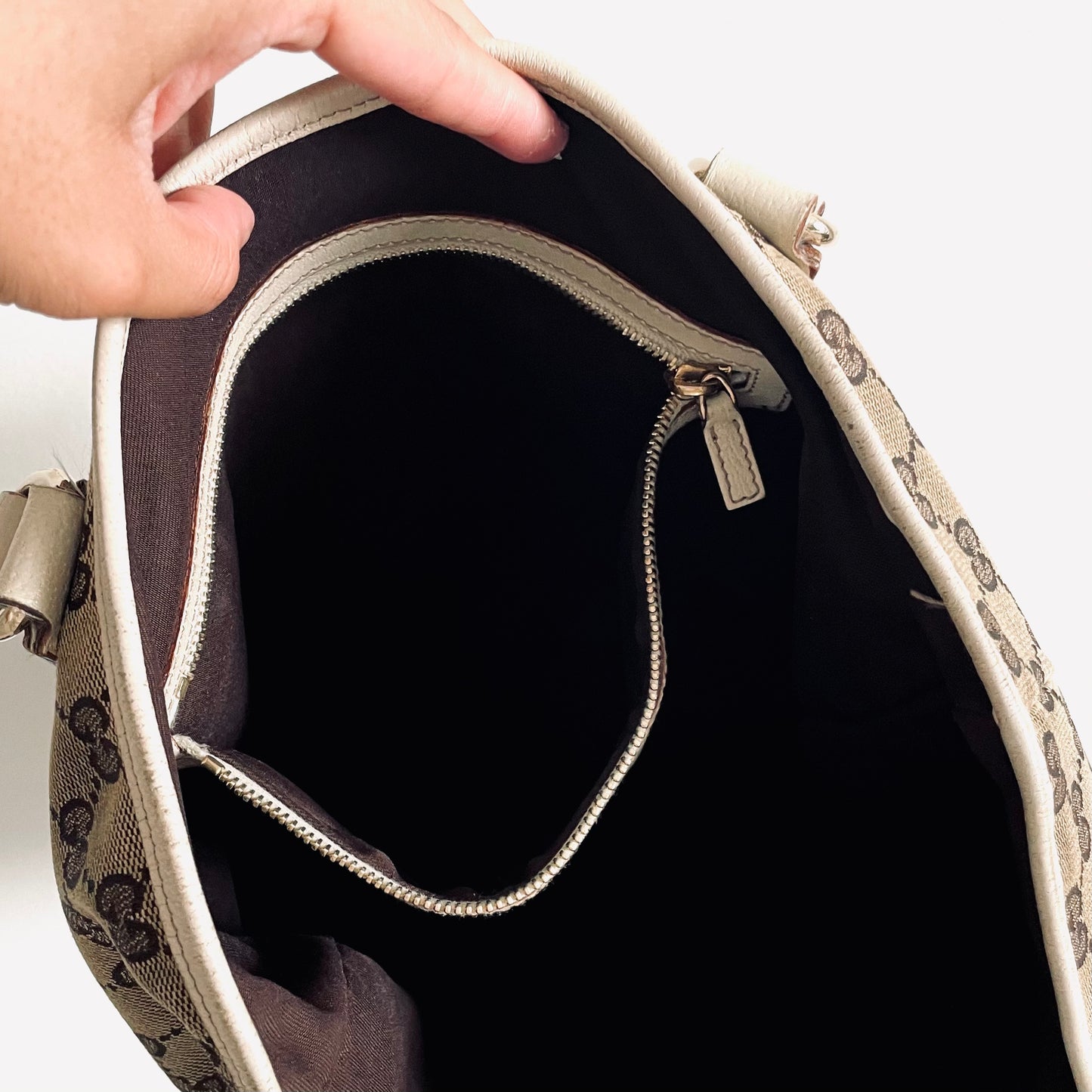 Gucci Beige GHW GG Monogram Logo Shopper Tote Bag